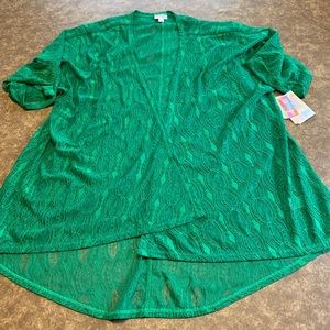 LuLaRoe Lindsay Top (#4041)